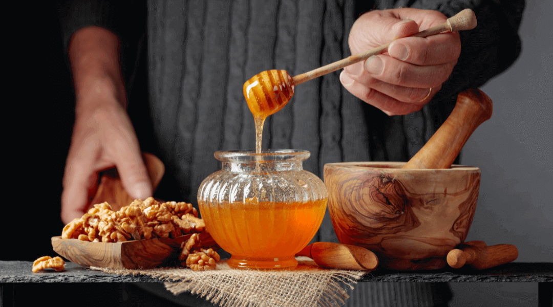 Manuka honey - Natural health supplement for men