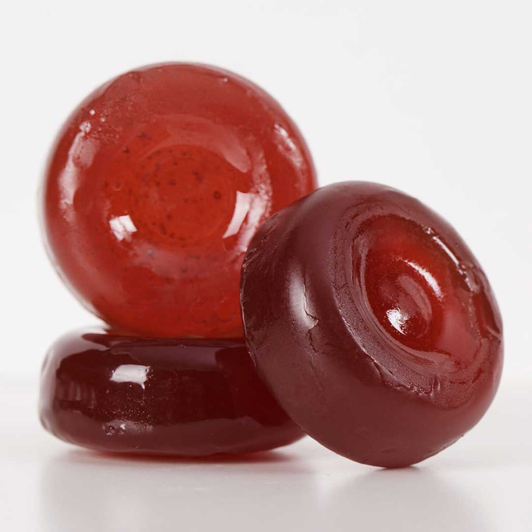 manuka-honey-drops-blackcurrant